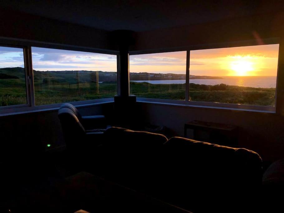 Coastal Bungalow, Sleeps 5 And Ideal For Walkers Amlwch Екстер'єр фото