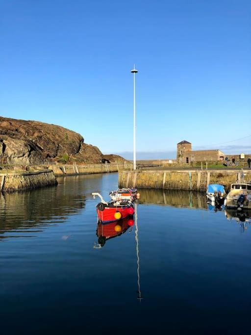 Coastal Bungalow, Sleeps 5 And Ideal For Walkers Amlwch Екстер'єр фото