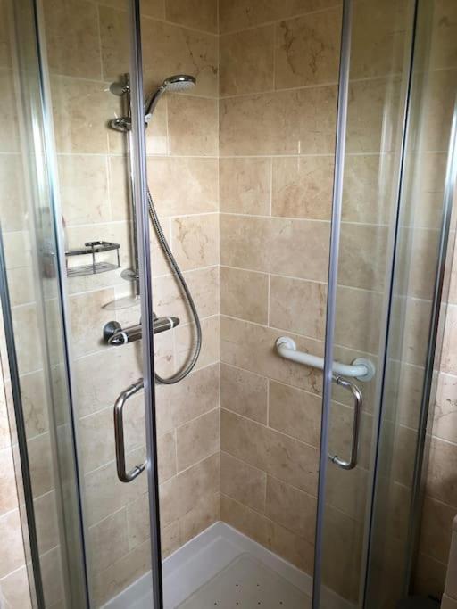 Coastal Bungalow, Sleeps 5 And Ideal For Walkers Amlwch Екстер'єр фото